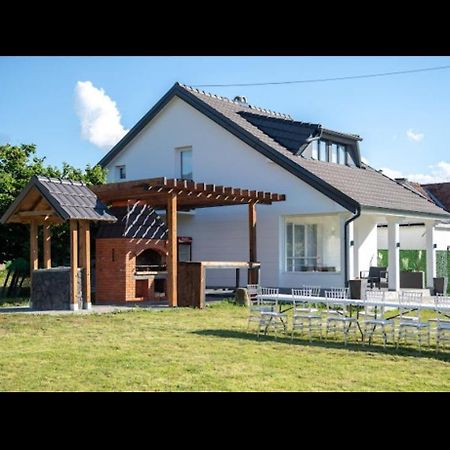 Vila Tom & Jerry Villa Raška Екстериор снимка